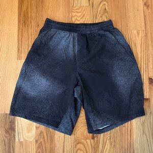 Lulu lemon 7 inch unlined pacebreaker short